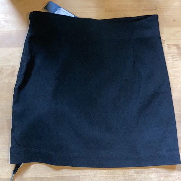 NWT Alpha & Omega skirt size small - Picture 3 of 5